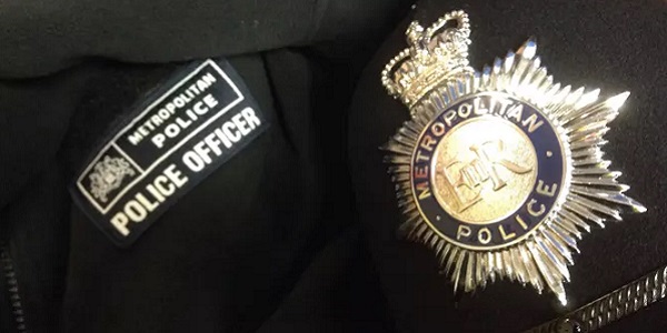 753_met police uniform badge.jpg